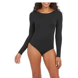 SKIMS Essential Long Sleeve Crewneck Bodysuit (4X/5X)